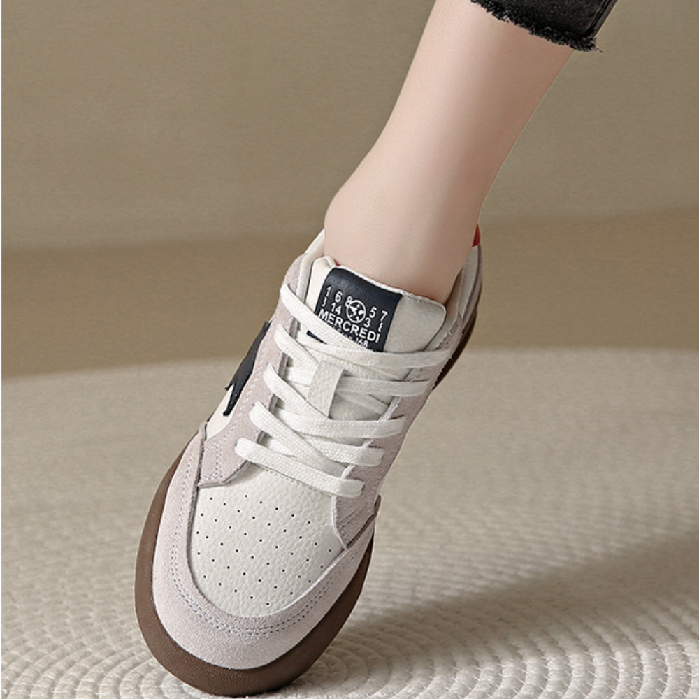 Women's Thick Sole Star Sneakers