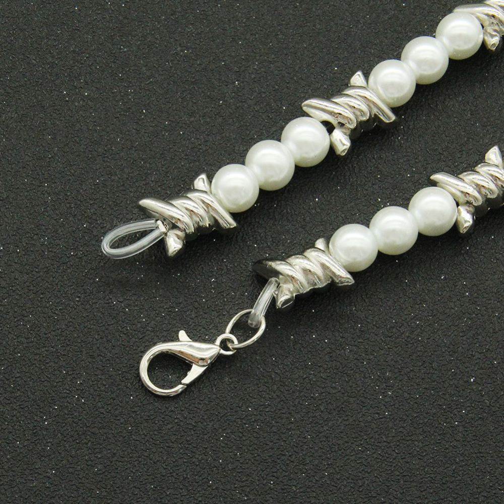 Punk Big Pearl Thorns Necklace