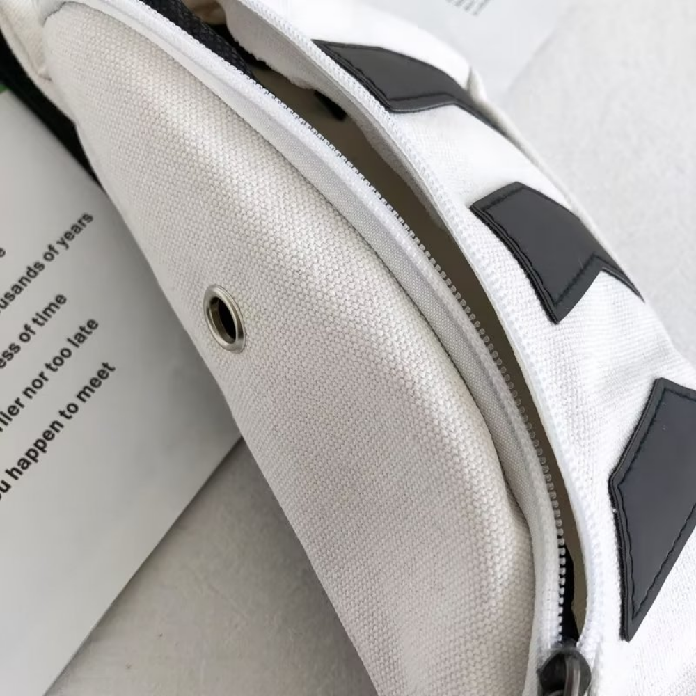 Street Reflective Chest Pack