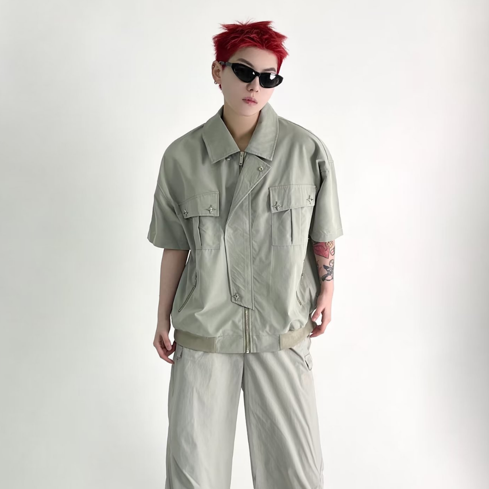 Functional Multi-pocket Plain Shirt