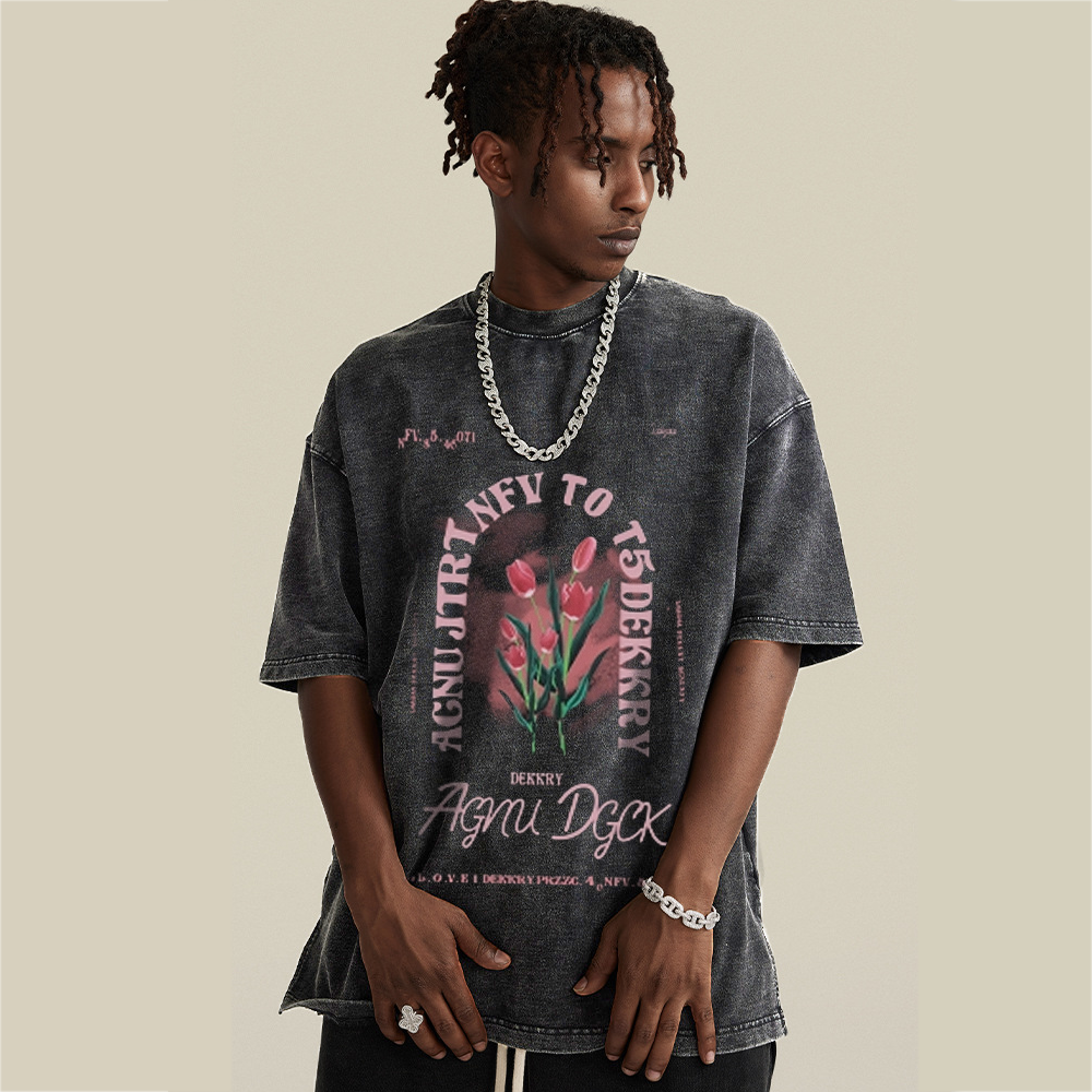 Tulip Graphic Distressed Cotton T-shirt