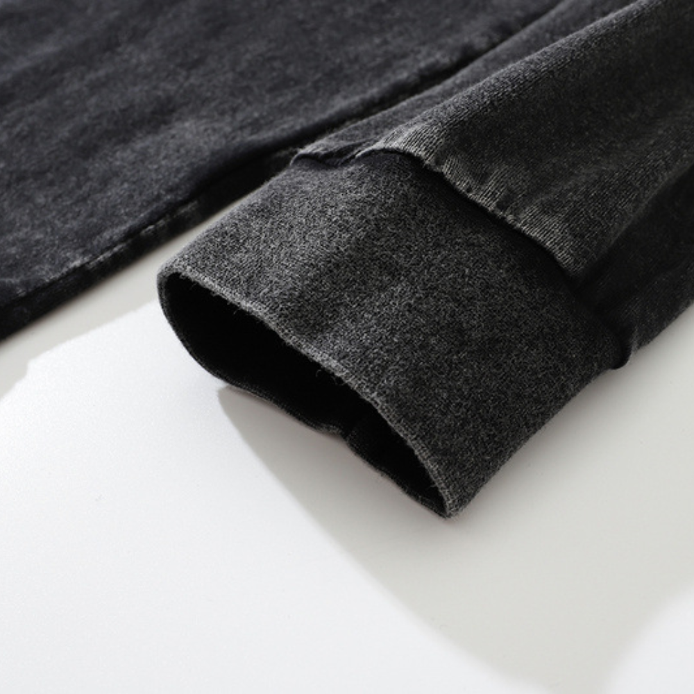 Silent Sculpture Washed Sweatshirt
